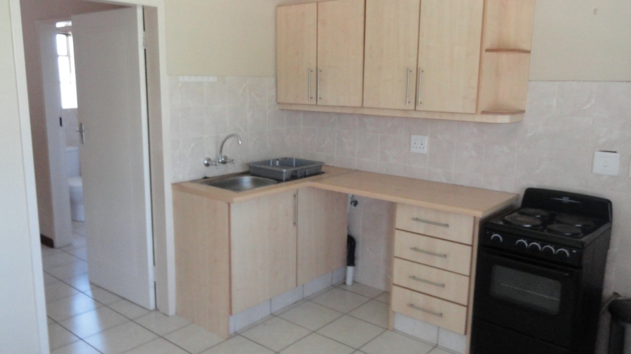 To Let 2 Bedroom Property for Rent in Die Bult North West
